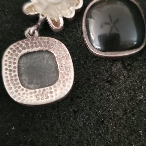 VINTAGE STERLING SILVER  BLACK  ONYX GORGEOUS EARR - Picture 3 of 4